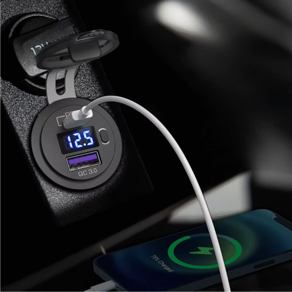 TOMADA VEICULAR 1 USB/ 1USB C - C/ VOLTIMETRO - AZUL 5V 3.0 - Image 4
